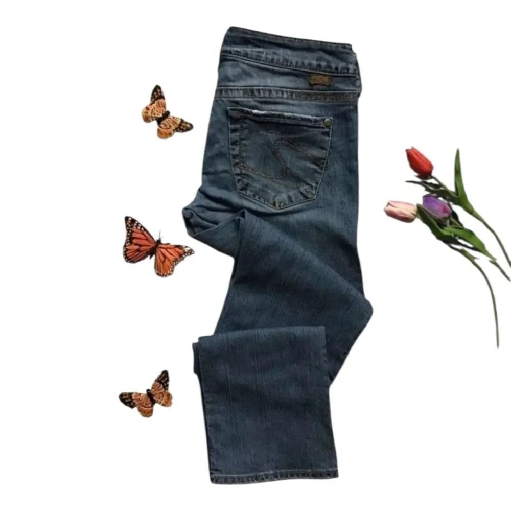Silver Jeans Santorini Low Rise Cropped Capri